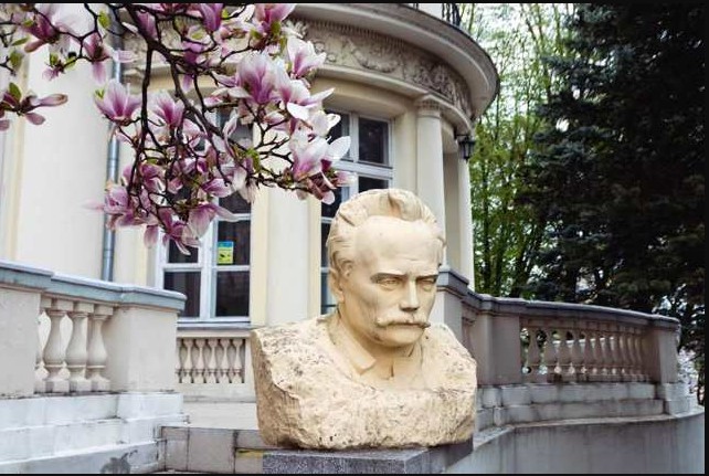 Не лише "Каменяр": чому Іван Франко актуальний сьогодні і як він випередив свій час